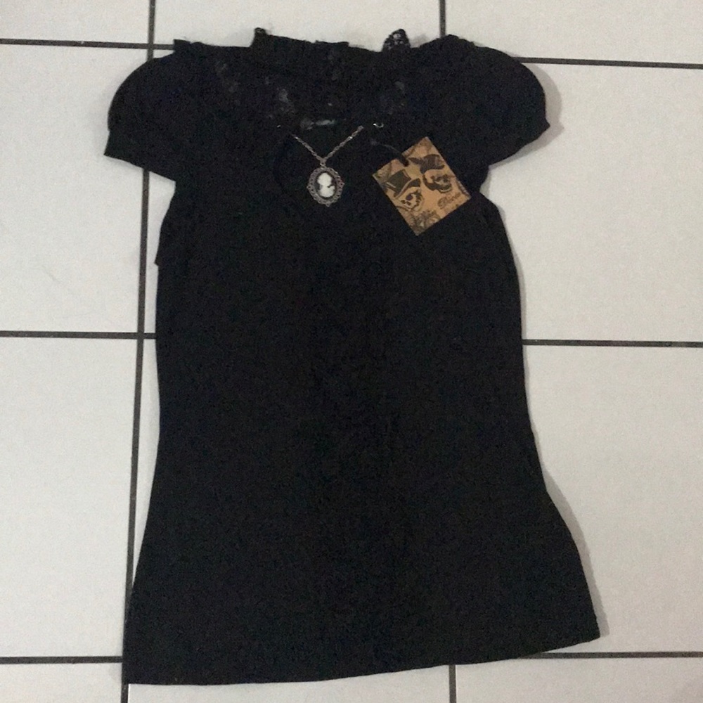 GOTHIC TOP - Picture 2 of 6